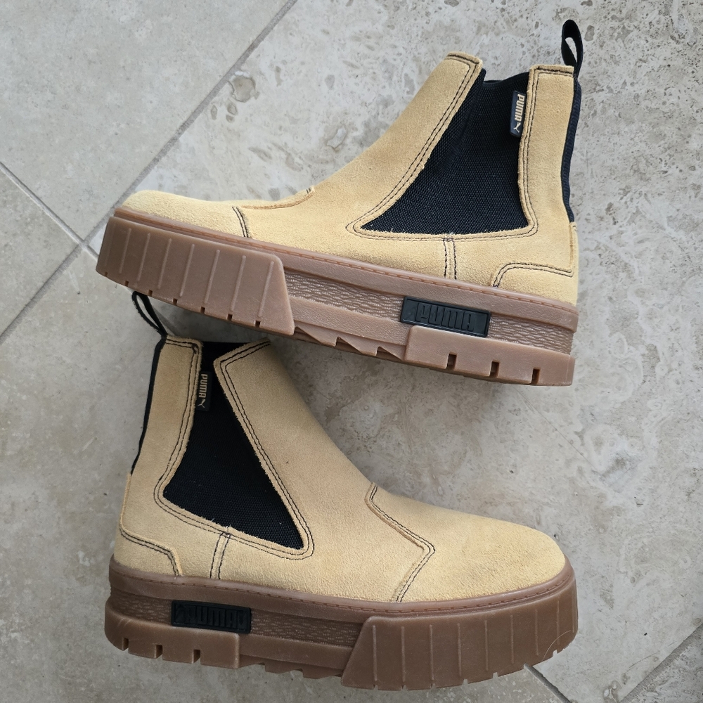 Puma, Womens, Mayze Chelsea Suede Boot SZ 9 Taffy